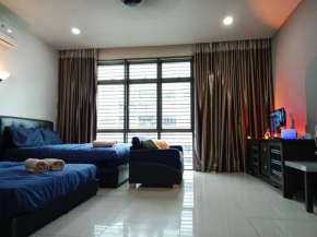 Mount Austin Homestay 2-4pax